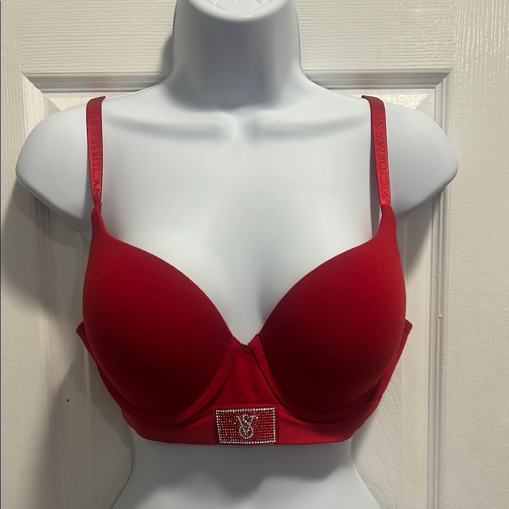 Victoria's Secret Vibrant Red Bra